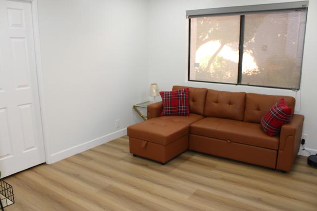 55 Camisa Lane, Palm Desert CA: https://media.crmls.org/mediaz/8fc6dd75-c387-4215-b1b3-9fd512767027.jpg