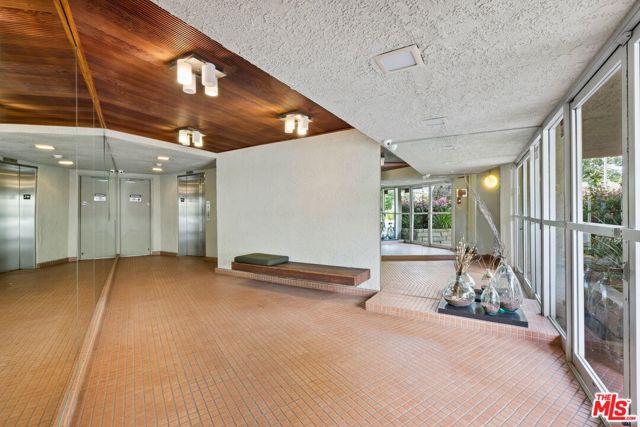10600 Wilkins Avenue, Los Angeles CA: https://media.crmls.org/mediaz/8fc93a4f-e000-4fe8-bec8-bb034aaa2a77.jpg