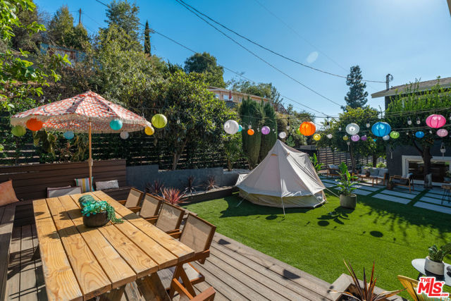 2603 Crestmoore Place, Los Angeles CA: https://media.crmls.org/mediaz/8fcb150c-23c7-47d8-90bd-4321e16e52eb.jpg