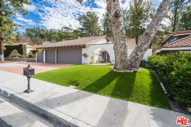 28824 Eagleton Street, Agoura Hills, California 91301, 5 Bedrooms Bedrooms, ,3 BathroomsBathrooms,Single Family Residence,For Sale,Eagleton,25499434