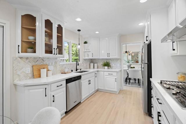 1049 Bigoak Court, San Jose CA: https://media.crmls.org/mediaz/8fccc58f-a044-4253-8457-4d4cfe703d9d.jpg