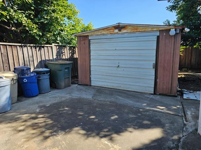 1880 Norseman Drive, San Jose CA: https://media.crmls.org/mediaz/8fce835c-3e3f-4a1b-b466-85a63af8a7ad.jpg