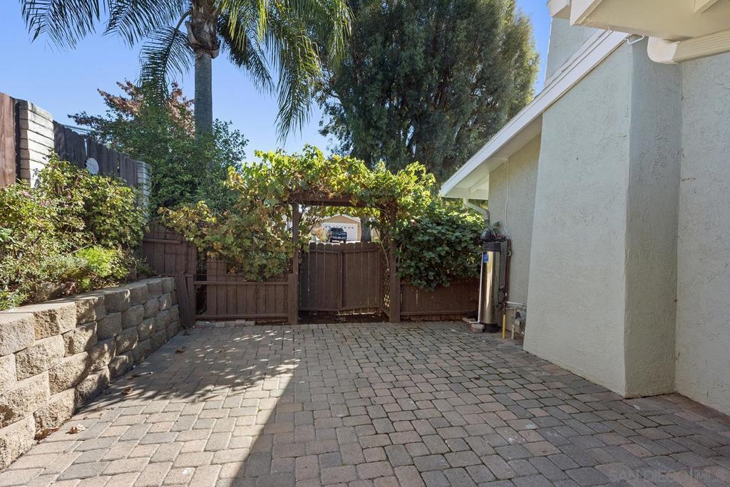 MLS #250043037SD image #51