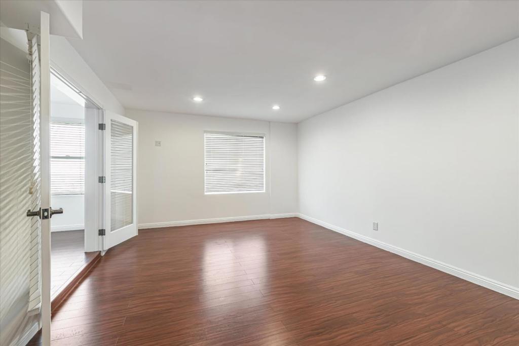 8Fcf4D5F 558F 4Bd0 Aec7 29B53Ae4B568 7150 Estepa Drive #A, Tujunga, Ca 91042 &Lt;Span Style='BackgroundColor:transparent;Padding:0Px;'&Gt; &Lt;Small&Gt; &Lt;I&Gt; &Lt;/I&Gt; &Lt;/Small&Gt;&Lt;/Span&Gt;