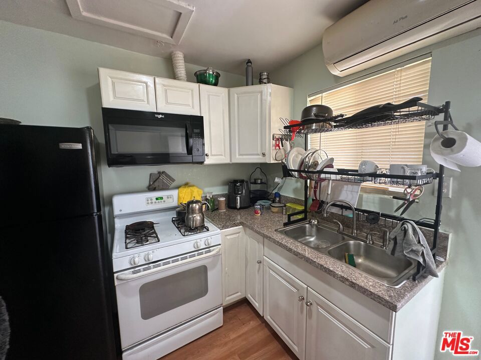 MLS #25484621 image #14