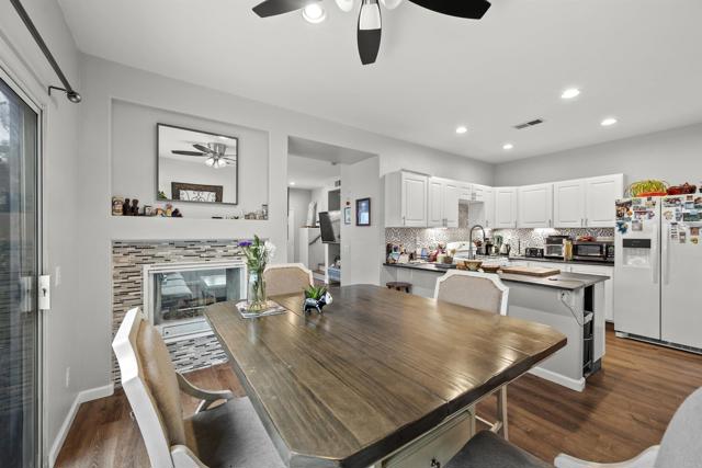 1583 GOLD RUN Road, Chula Vista CA: https://media.crmls.org/mediaz/8fcf705a-b181-4125-9698-14ef7667ff34.jpg