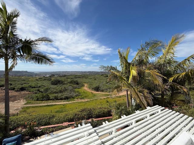 Detail Gallery Image 32 of 74 For 4170 Andros Way, Oceanside,  CA 92056 - 3 Beds | 3/1 Baths