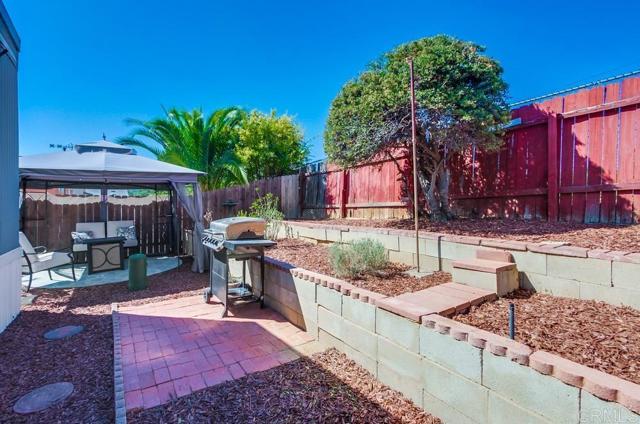 Detail Gallery Image 45 of 47 For 1120 E Mission Road #27,  Fallbrook,  CA 92028 - 2 Beds | 2 Baths