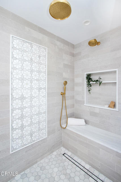 1036 S Madison Avenue, Pasadena CA: https://media.crmls.org/mediaz/8fd20826-5494-4476-baf0-d609ad05a52f.jpg