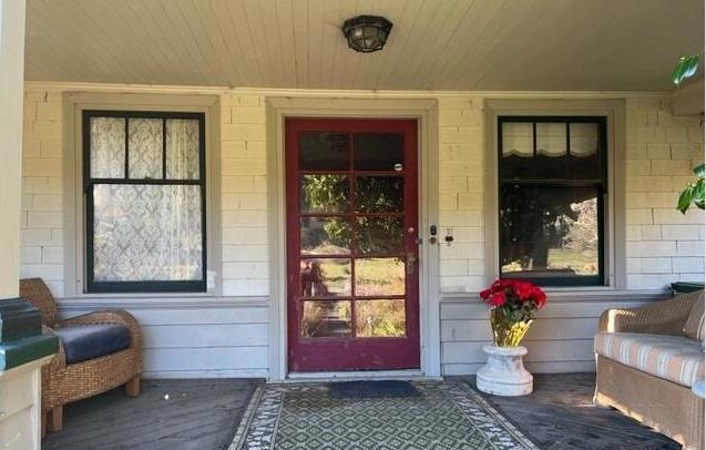 5520 S Highway 1,  CA: https://media.crmls.org/mediaz/8fd20b9d-a248-4a6f-8796-02c3c4a33cbc.jpg