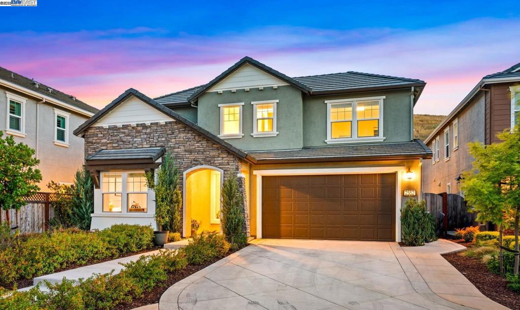 2552 Veneto Ct