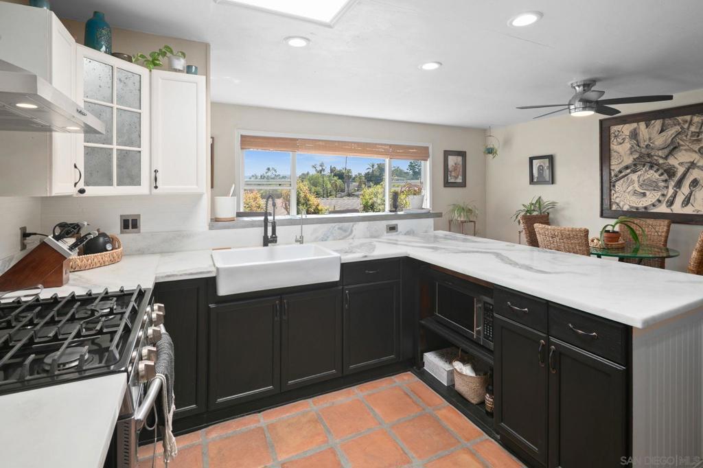 952 5th Ave - photo 9