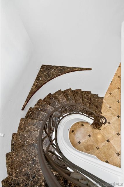 9703 Keeneland Row, La Jolla CA: https://media.crmls.org/mediaz/8fd2fe14-4783-4ef0-afee-dd70bef9046a.jpg