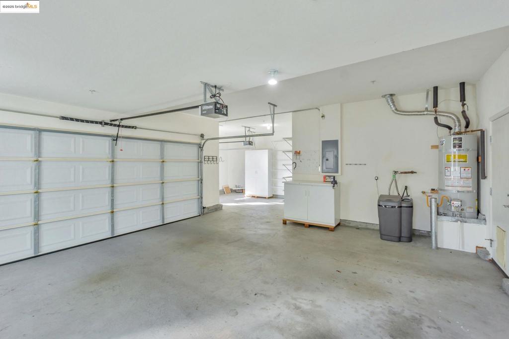 MLS #41105200 image #45