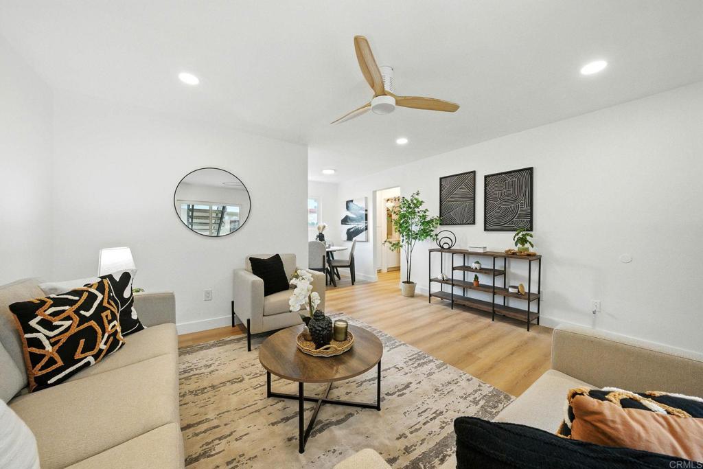 4161 Winona Avenue - photo 11