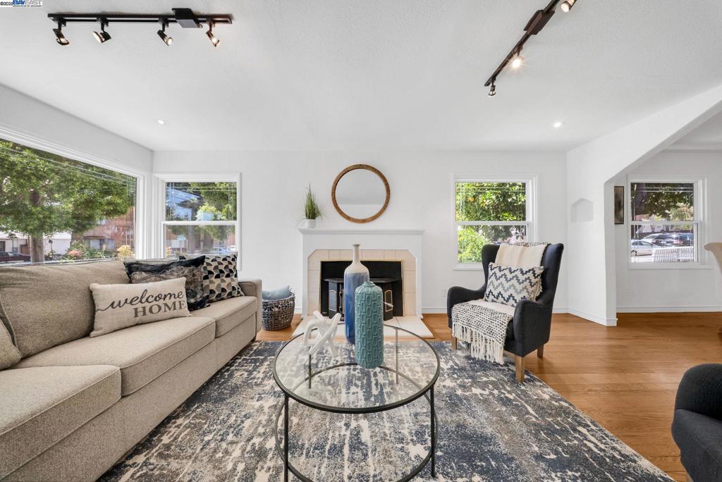 205 Julius St