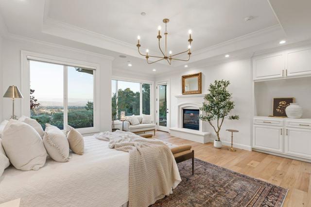 1750 Vista Del Sur, Gilroy CA: https://media.crmls.org/mediaz/8fd6aad5-a324-4359-ba1b-567de0194eb7.jpg