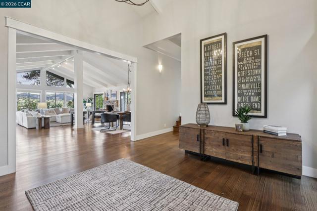 Image 2 of 55 For 858 Mountain View Dr