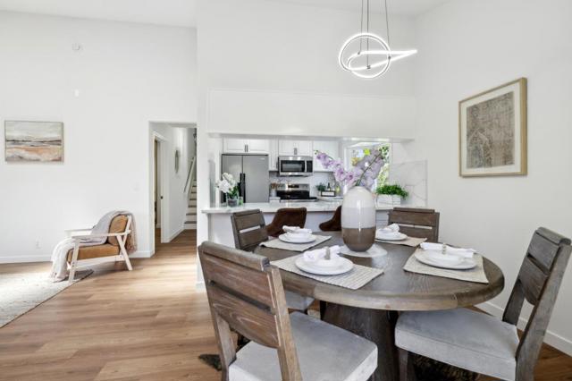 10892 Northfield Square, Cupertino CA: https://media.crmls.org/mediaz/8fd6d527-61cd-4423-9ecb-5d6278d02e86.jpg
