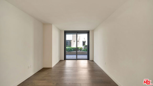 Image 28 of 60 For 1755 Ocean Avenue 303