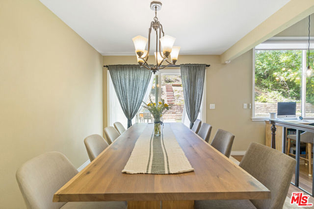 683 Triunfo Canyon Road, Westlake Village CA: https://media.crmls.org/mediaz/8fd75bf6-afe9-4b9f-a2dc-529a6c70bc23.jpg