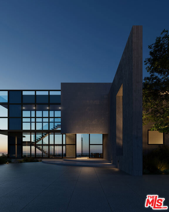 3030 Encinal Canyon Road photo 4