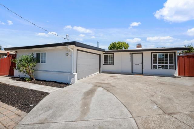 27650 La Porte Avenue, Hayward CA: https://media.crmls.org/mediaz/8fdb036c-a0b6-41cc-a1ba-ab1bd8ffbfff.jpg