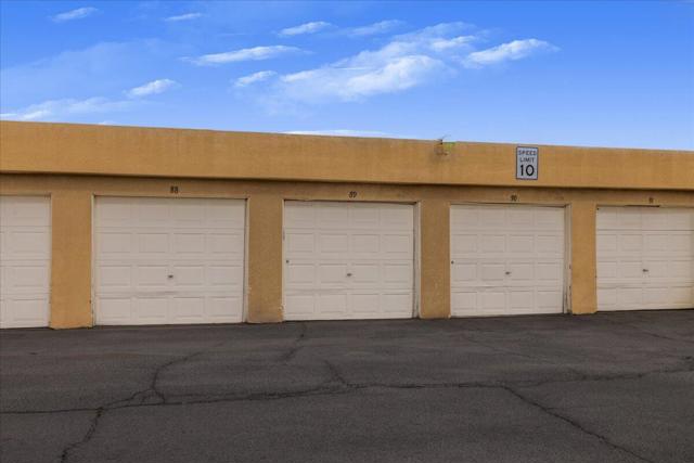 Image 25 of 42 For 32200 Cathedral Canyon Drive 89