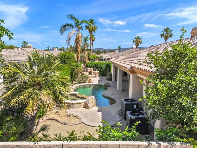 49595 Marne Court, La Quinta CA: https://media.crmls.org/mediaz/8fdb7c7a-0918-4916-988c-57c1b6a763ca.jpg