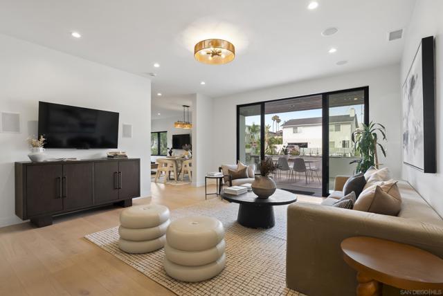 Image 5 of 46 For 1375 Pacific Beach Dr.