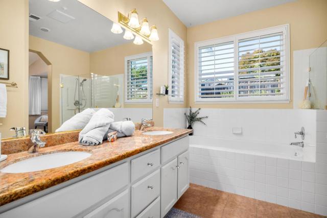 102 Spanish Bay Drive, Aptos CA: https://media.crmls.org/mediaz/8fe0b495-f818-4eeb-a7a9-acceaf7b7ba7.jpg