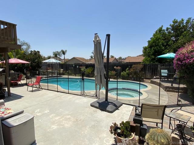 10320 Plaza Paseo Dr., Lakeside CA: https://media.crmls.org/mediaz/8fe16ef8-f941-4694-ad25-fd15ddf5487b.jpg