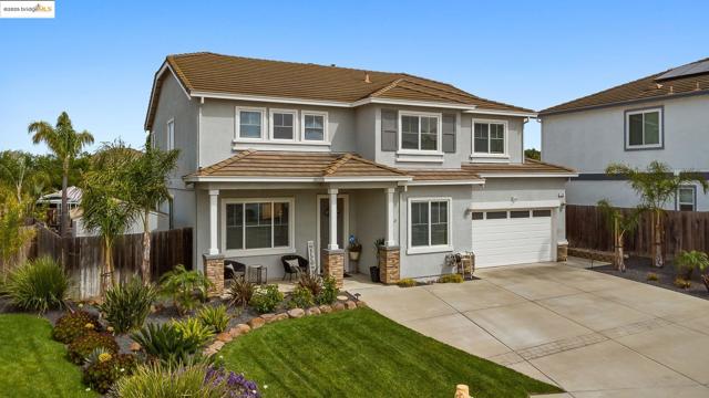 150 Ridge Crest Ct, Oakley CA: https://media.crmls.org/mediaz/8fe1c311-ff39-49c2-95db-0e27d9109d15.jpg
