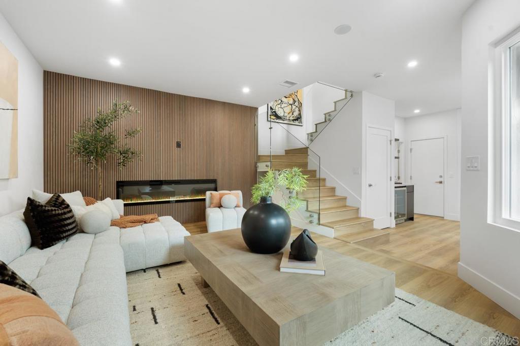 972 Sapphire Street - photo 13