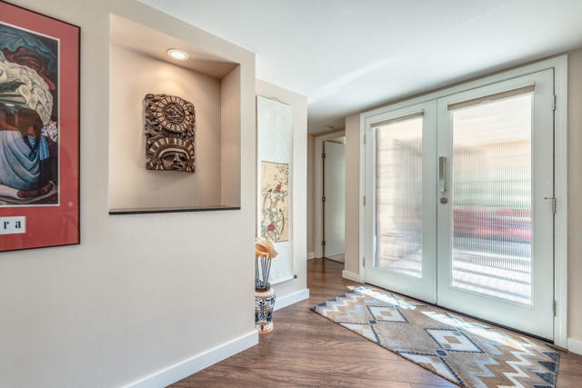84 La Ronda Drive, Rancho Mirage CA: https://media.crmls.org/mediaz/8fe2c80e-0182-4825-8263-2cf03179e19f.jpg