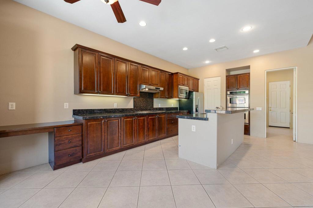 MLS #219133875DA image #24