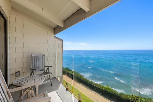Detail Gallery Image 4 of 42 For 369 W I St, Encinitas,  CA 92024 - 2 Beds | 2/1 Baths