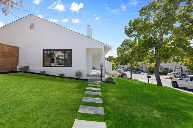758 Sequoia Avenue, San Mateo CA: https://media.crmls.org/mediaz/8fe4f50f-8ce6-4651-8288-2a32898c1a07.jpg