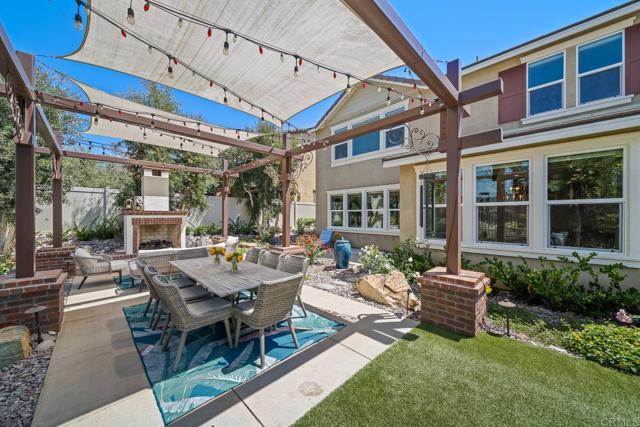 35788 Bay Morgan Lane, Fallbrook CA: https://media.crmls.org/mediaz/8fe581c7-6201-426e-94b6-1c8b70cc4585.jpg