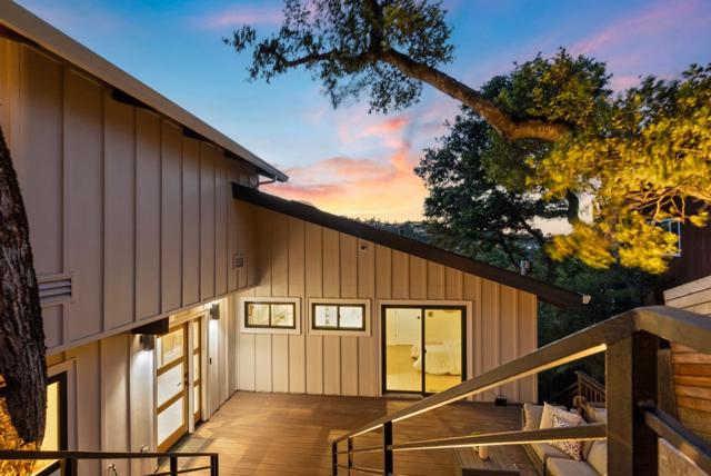 227 Winding Way, San Carlos CA: https://media.crmls.org/mediaz/8fe5d45a-6687-4b8f-bdde-df26ac76ebb8.jpg