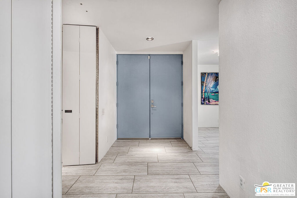 MLS #25583615PS image #5