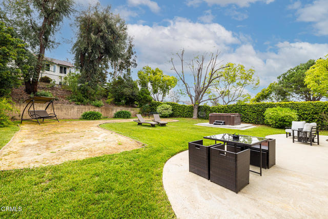 Image 25 of 41 For 12084 London Grove Court
