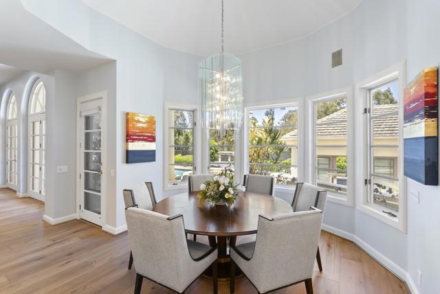 17124 Circa Oriente, Rancho Santa Fe CA: https://media.crmls.org/mediaz/8fe85e60-65f6-45e5-9552-73811aa5df7d.jpg