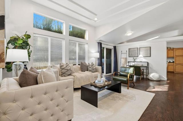 416 Lee Avenue, Half Moon Bay CA: https://media.crmls.org/mediaz/8fe8a802-aa04-4e10-a4bc-a3b731c5860d.jpg