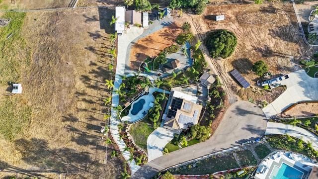 13925 Illerongis Road, Jamul CA: https://media.crmls.org/mediaz/8fe8d4e8-d5d4-431a-9b37-5af50fa70a8c.jpg