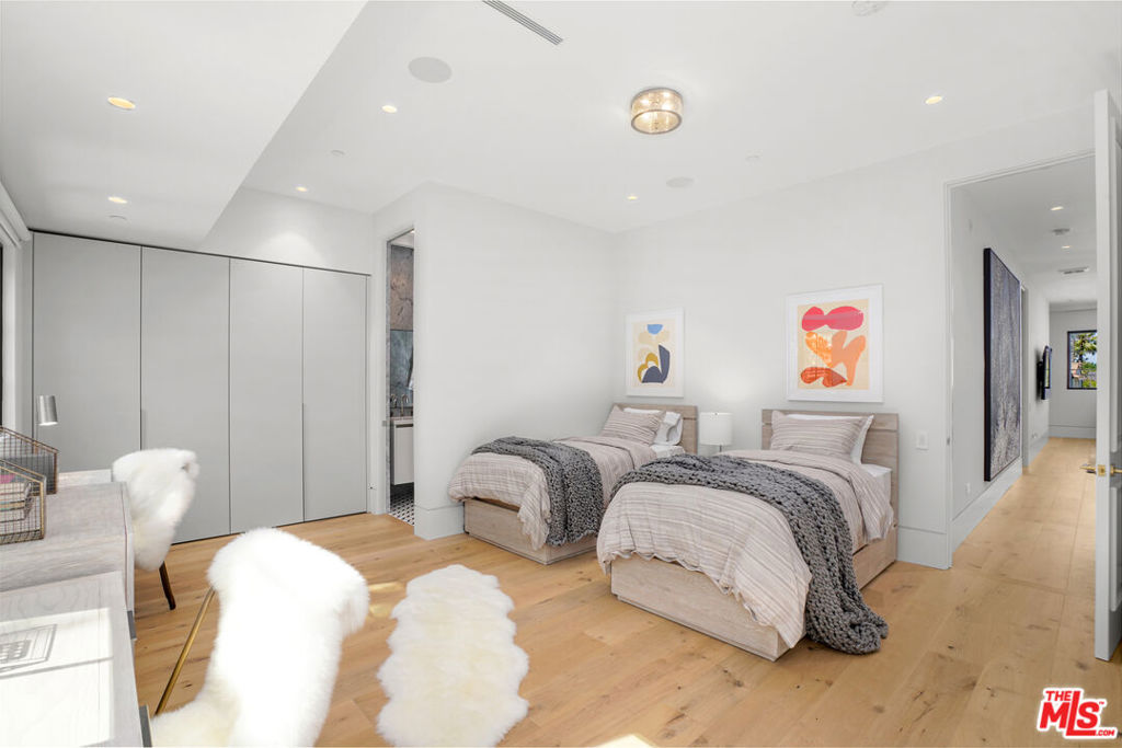 MLS #26850225 image #56