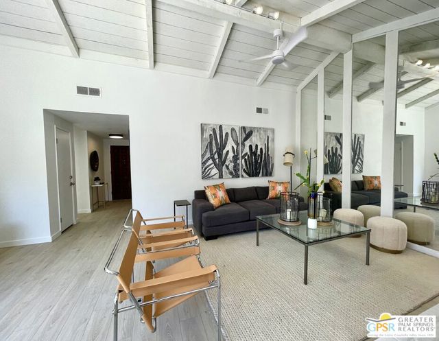 2234 S Linden Way, Palm Springs CA: https://media.crmls.org/mediaz/8fea5da0-1256-4f65-b09b-83e61e699ecb.jpg
