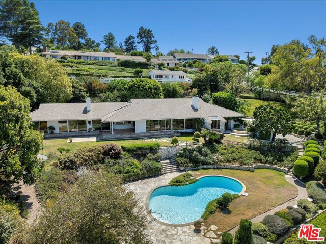 19 Caballeros Road, Rolling Hills, California 90274, 5 Bedrooms Bedrooms, ,3 BathroomsBathrooms,Residential,Sold,Caballeros,25581187