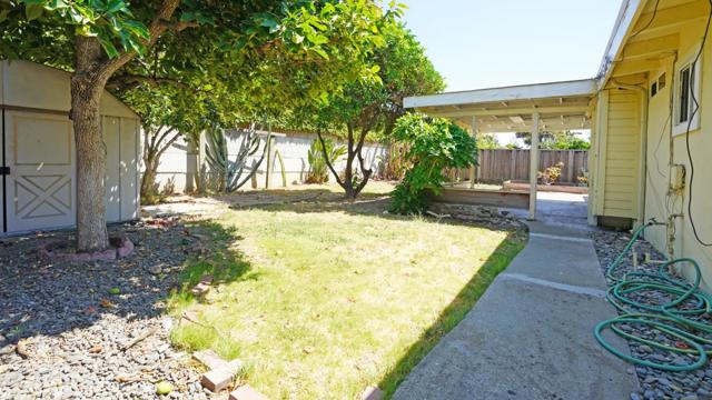 36720 Charles Street, Newark CA: https://media.crmls.org/mediaz/8feaa68f-f905-4f7d-9c0a-fafc01ee4a77.jpg