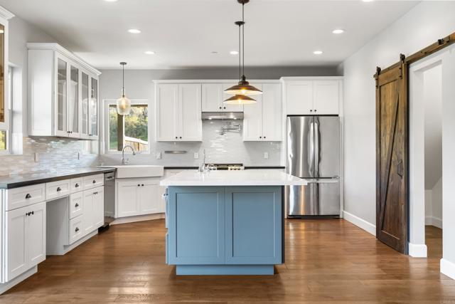 3024 Gopher Canyon Rd, Vista CA: https://media.crmls.org/mediaz/8feb3e4a-f2e1-49d7-b12d-05c8a7f34dd7.jpg